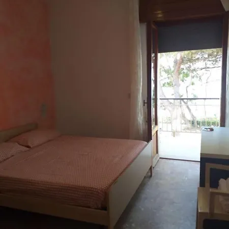 Spacious Double Beside The Sea 3*