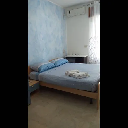 Spacious Double Beside The Sea 3* Pineto