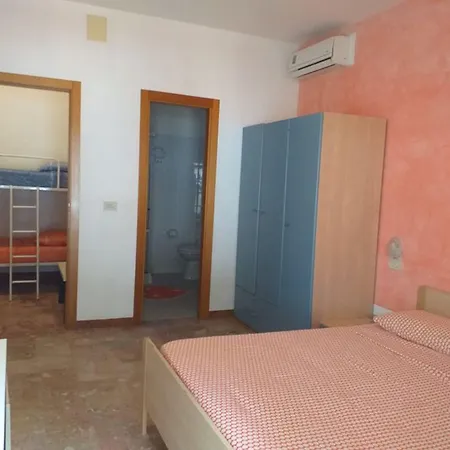 Spacious Double Beside The Sea 3* Pineto