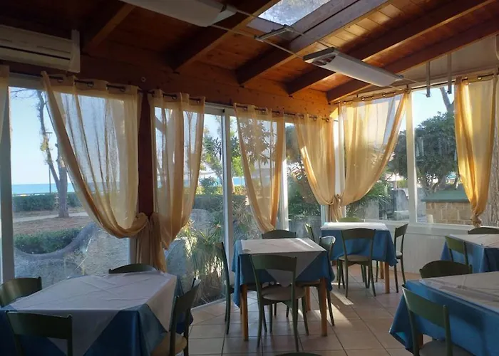 Oda ve Kahvaltı Spacious Double Beside The Sea